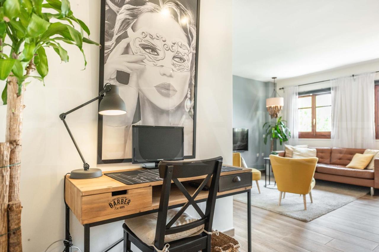 Spacious Apartment Next To Plaza De La Merced By Rems Málaga Exterior foto