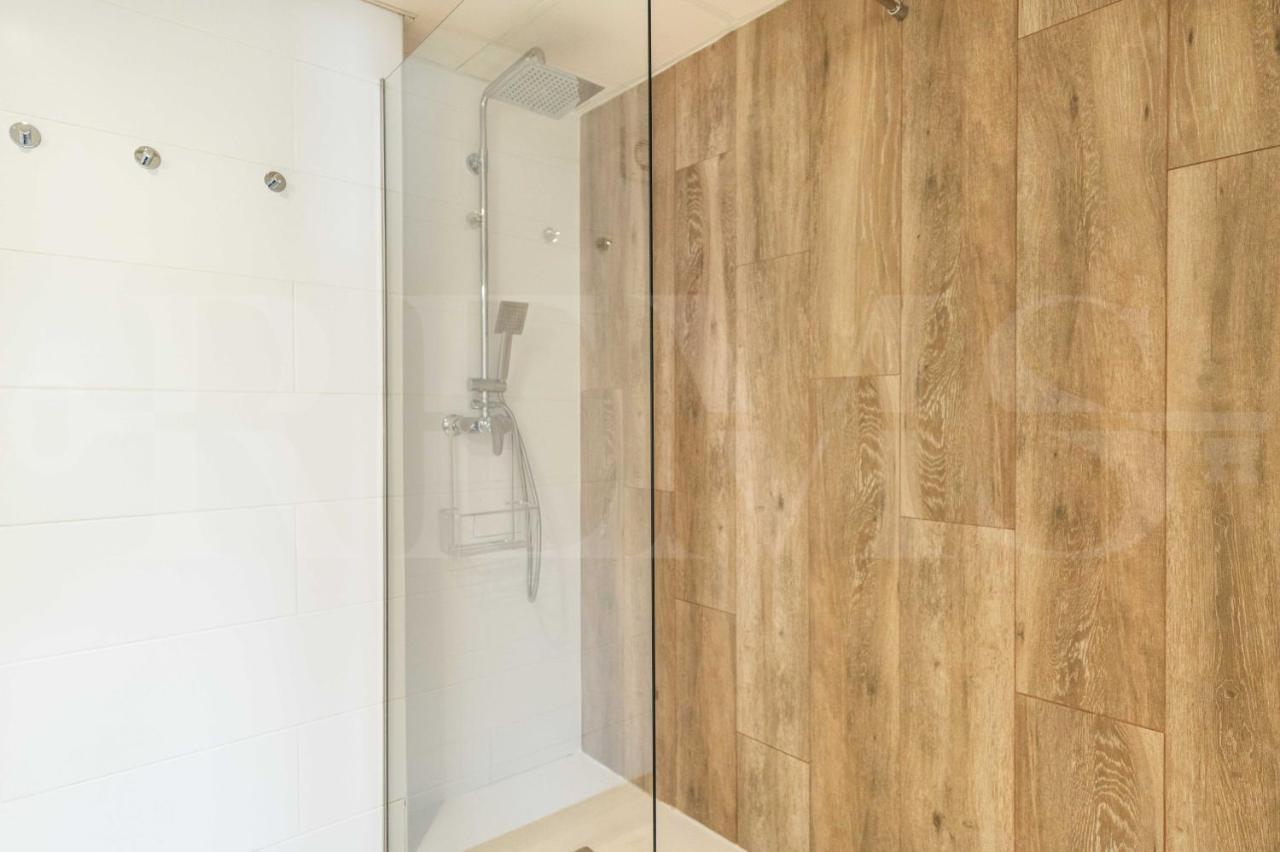 Spacious Apartment Next To Plaza De La Merced By Rems Málaga Exterior foto