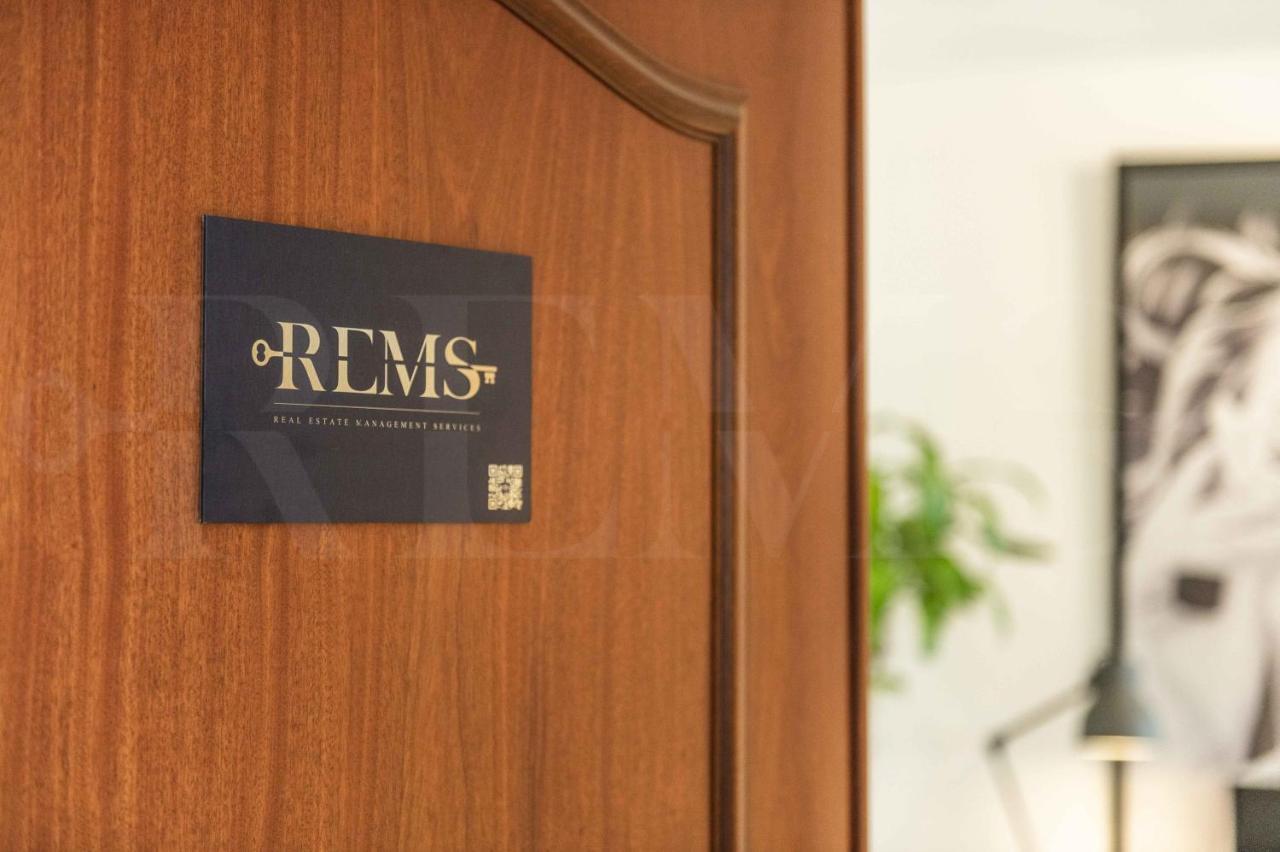 Spacious Apartment Next To Plaza De La Merced By Rems Málaga Exterior foto